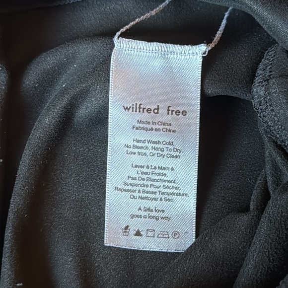 Wilfred Free - Aritzia - Daria Faux Suede Leggings - Size Large - Picture 5 of 7